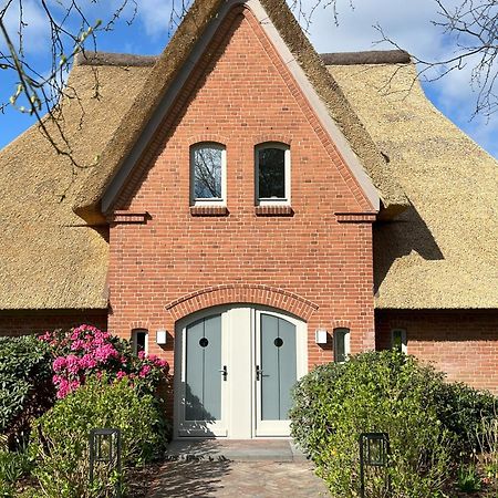Reetdach-Landhaus Mini Haubarg Tating Exterior photo